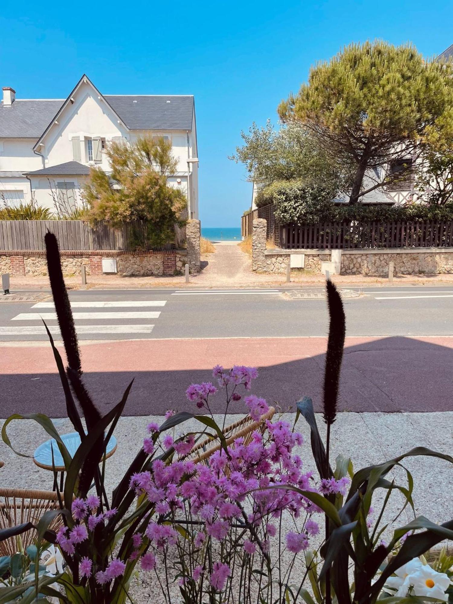 Hotel De La Mer - Deauville Blonville - Boutique Hotel De Charme Vue Mer Ou Campagne - Acces Direct Plage Exterior foto